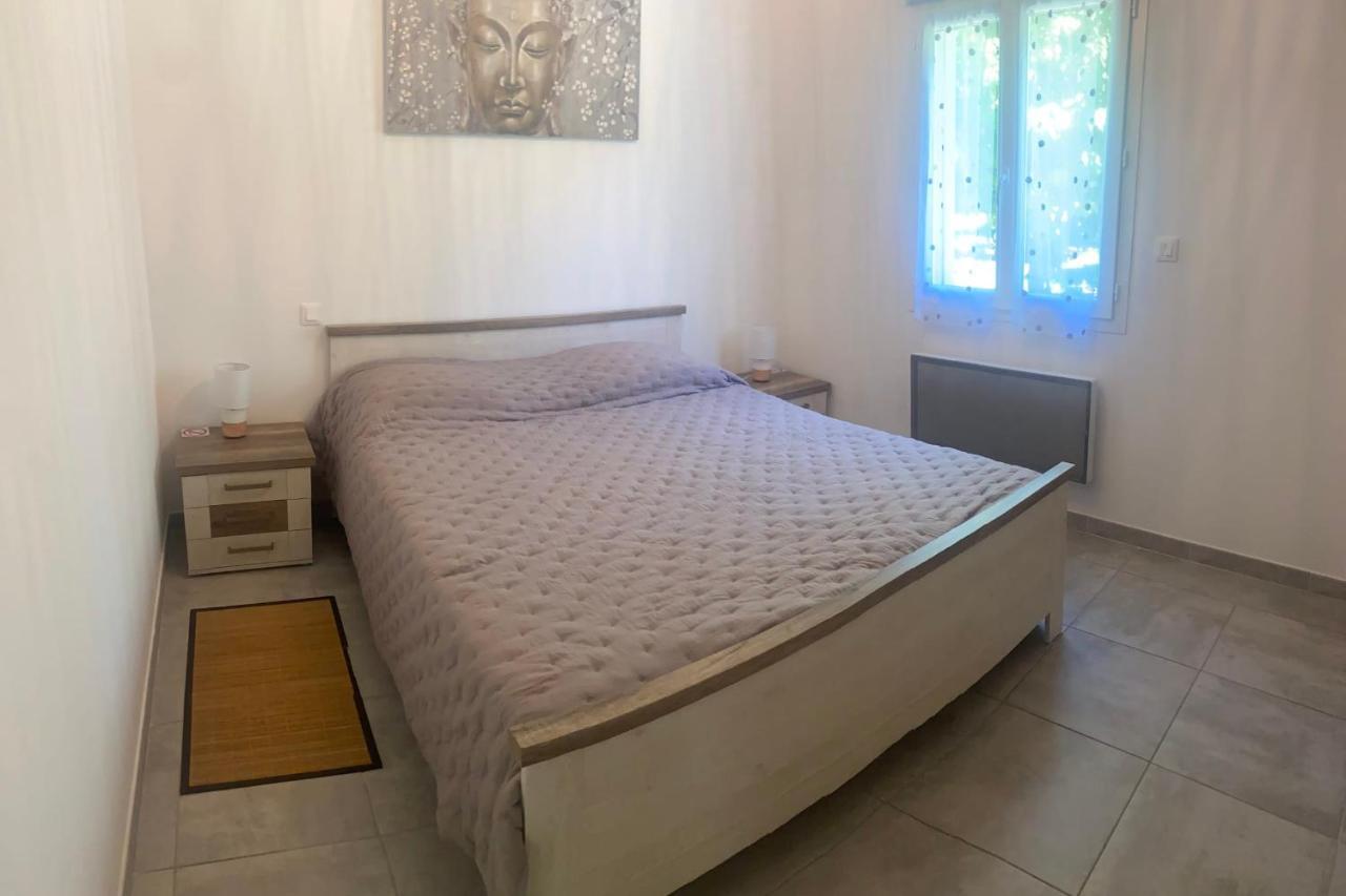 Le Ribbou Villa LʼIsle-sur-la-Sorgue Екстериор снимка